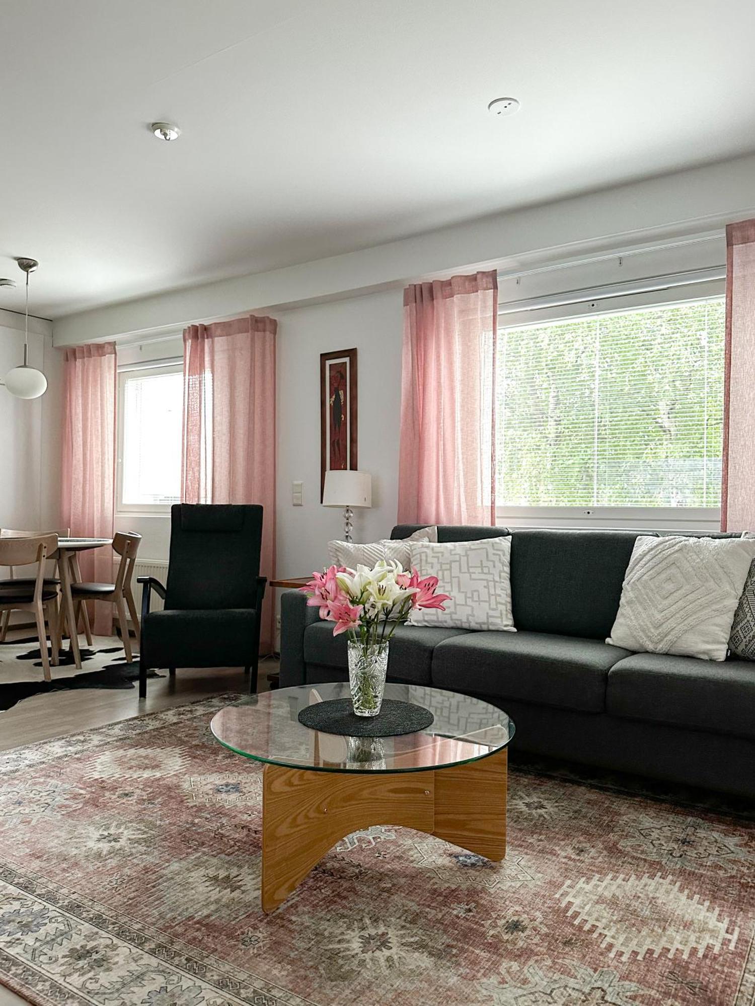 Peaceful Apartment In City Рованіемі Екстер'єр фото